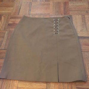 White House Black Market Caramel Corset Skirt 🍂